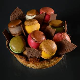 Marmite de macarons glacés 8 pers.